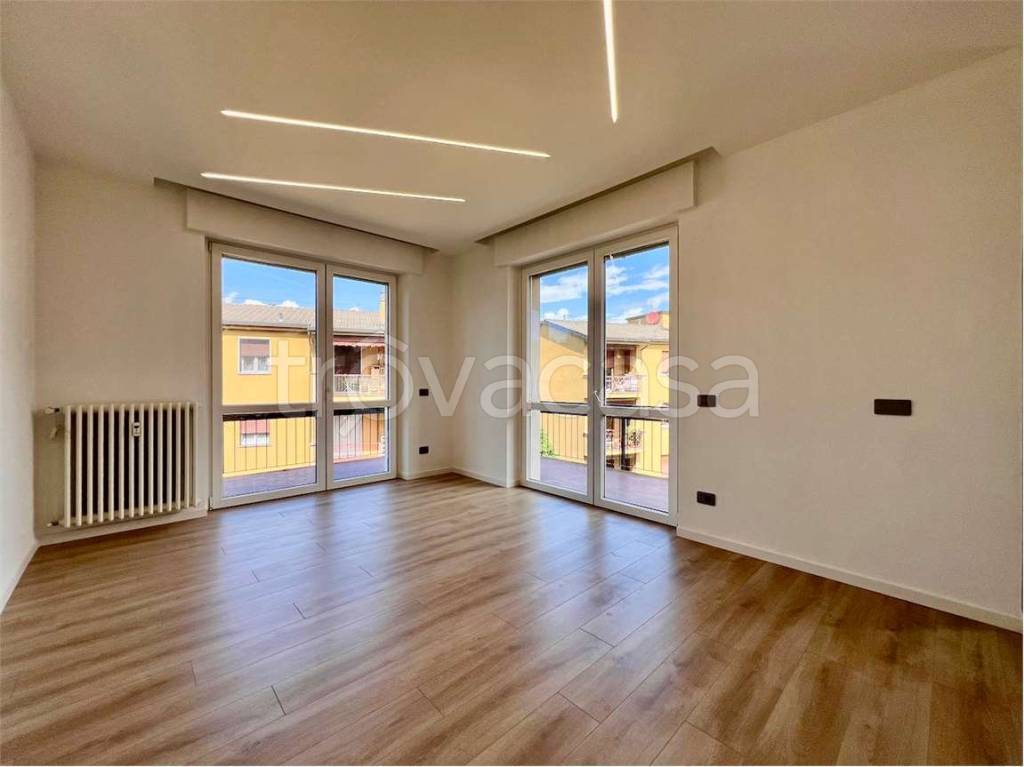 appartamento in vendita a Gavirate