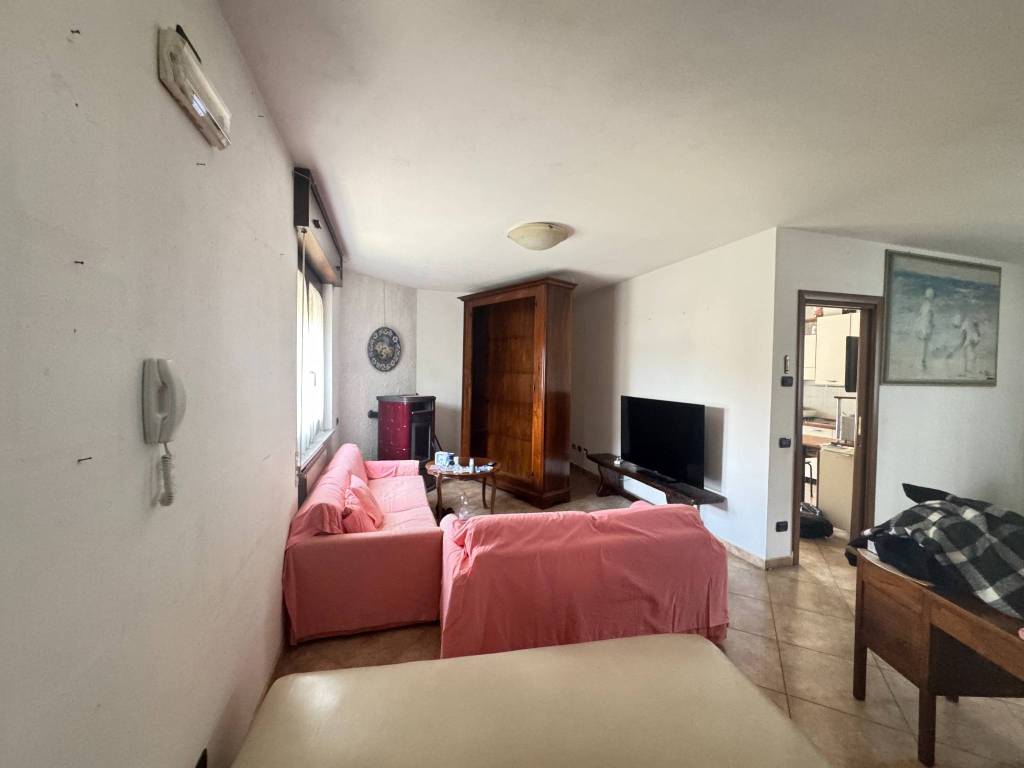 appartamento in vendita a Gavirate