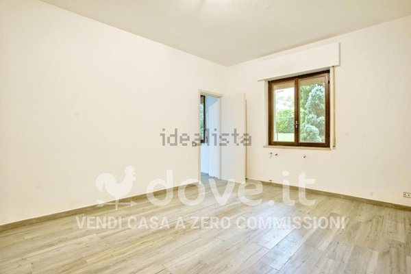 appartamento in vendita a Gavirate
