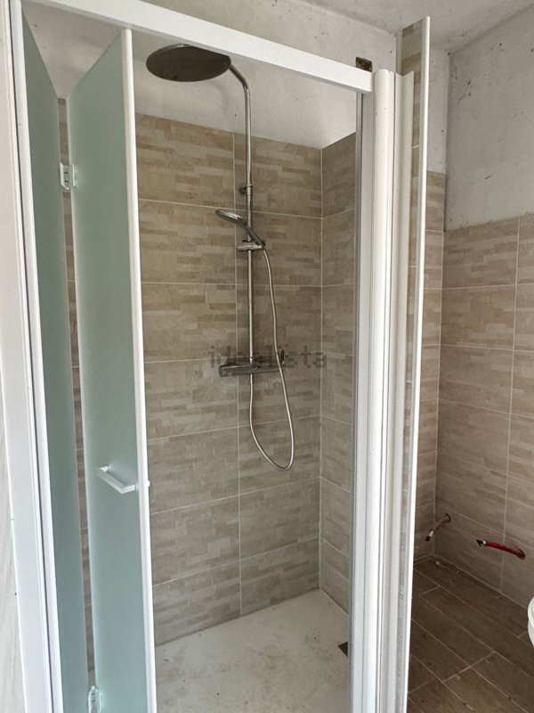 appartamento in vendita a Gavirate