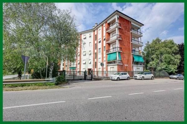 appartamento in vendita a Gavirate