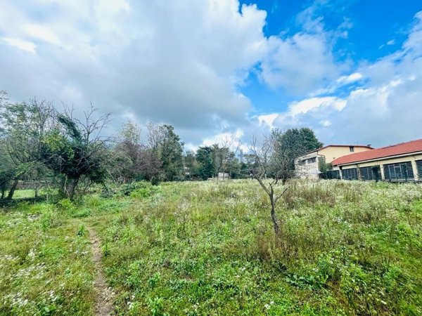casa indipendente in vendita a Gavirate in zona Voltorre