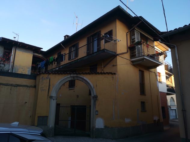 appartamento in vendita a Gavirate