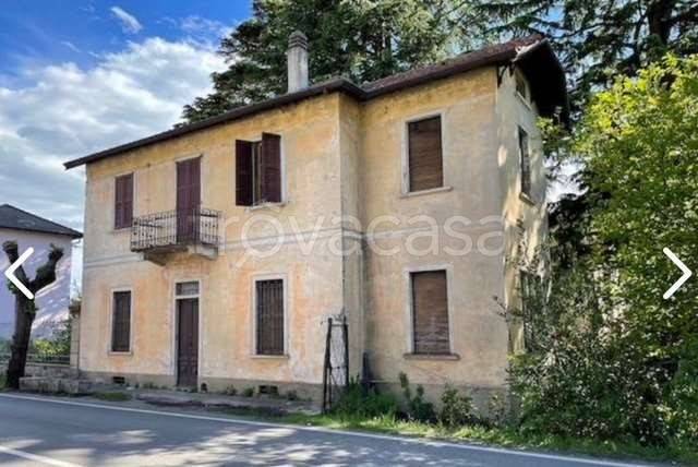 appartamento in vendita a Gavirate