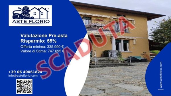 casa indipendente in vendita a Gavirate