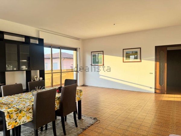 appartamento in vendita a Gavirate