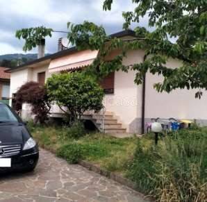 appartamento in vendita a Gavirate