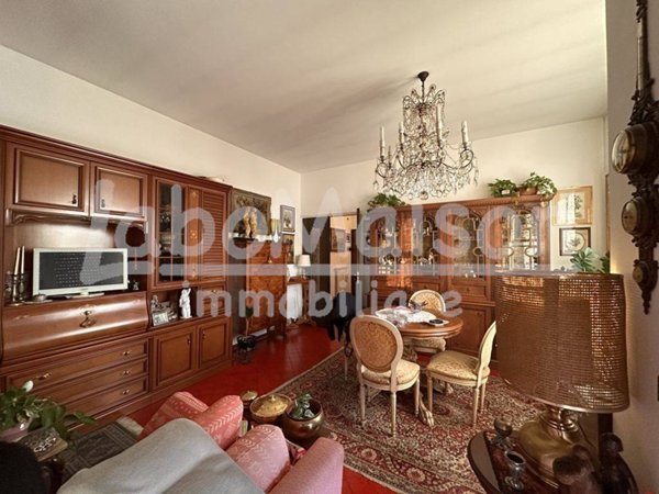 appartamento in vendita a Gavirate