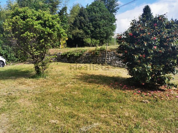 casa indipendente in vendita a Gavirate