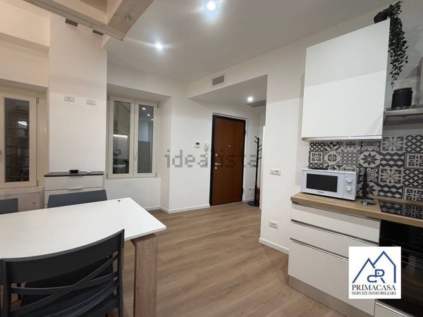 appartamento in vendita a Gavirate