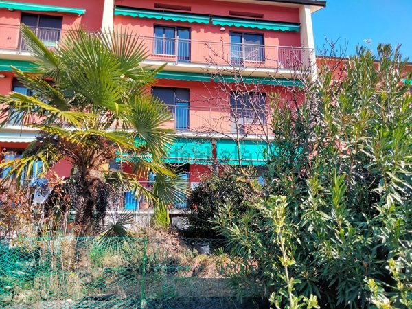 appartamento in vendita a Gavirate