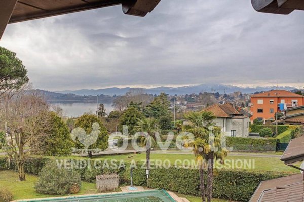 appartamento in vendita a Gavirate