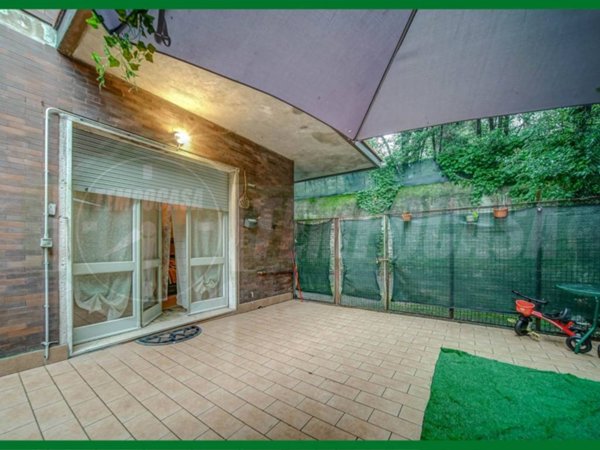 appartamento in vendita a Gavirate