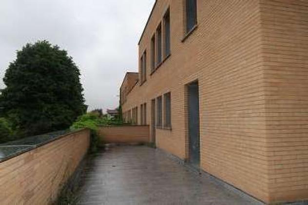 casa indipendente in vendita a Gavirate