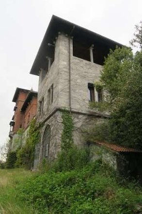 villa in vendita a Gavirate
