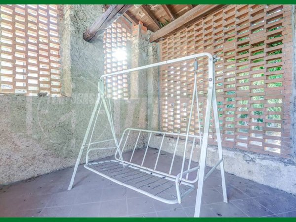 casa indipendente in vendita a Gavirate