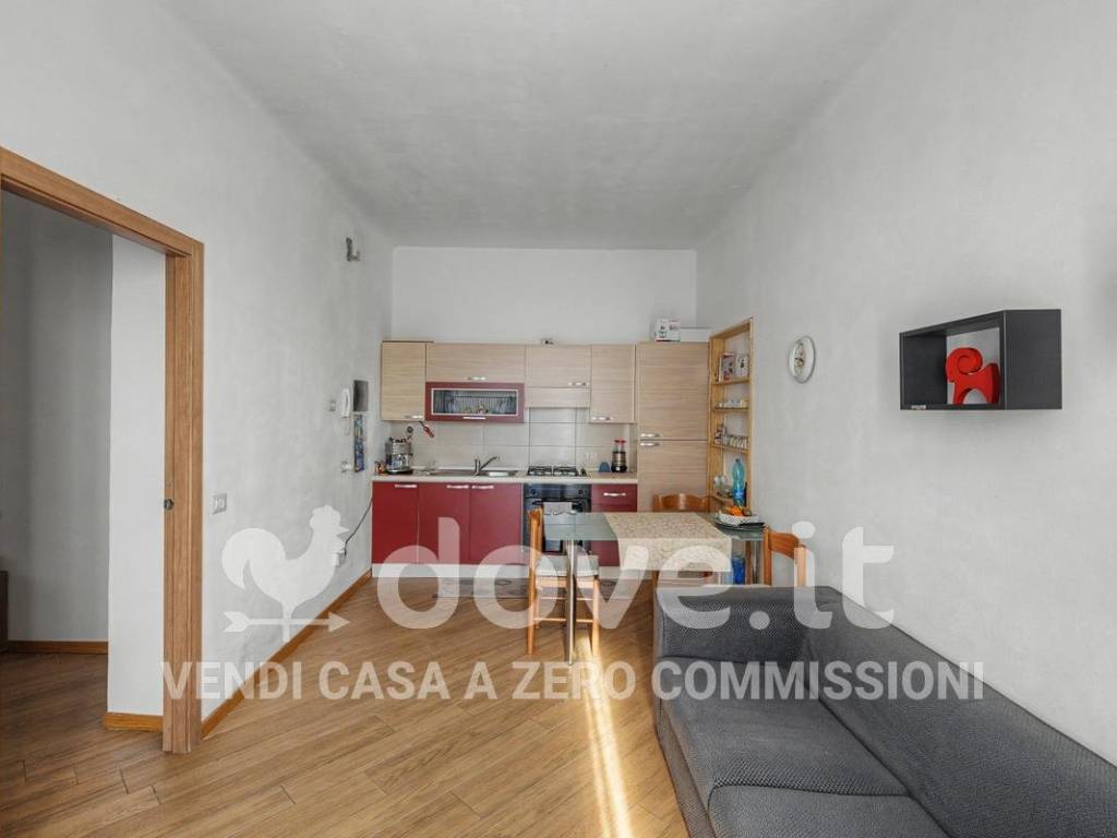 appartamento in vendita a Gavirate