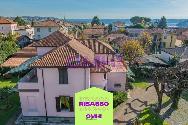 casa indipendente in vendita a Gavirate