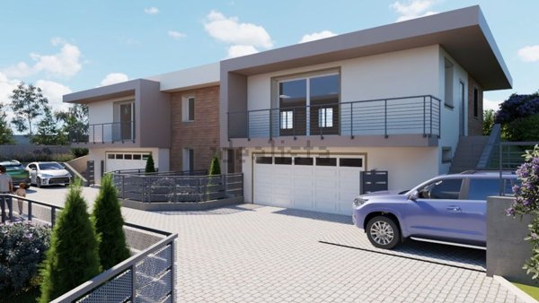 casa indipendente in vendita a Gavirate