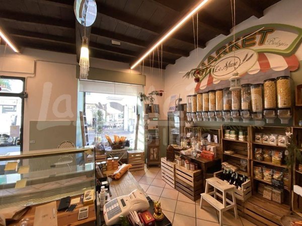 negozio in vendita a Gavirate