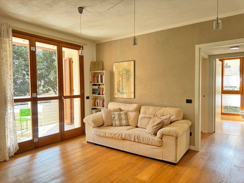 appartamento in vendita a Gavirate