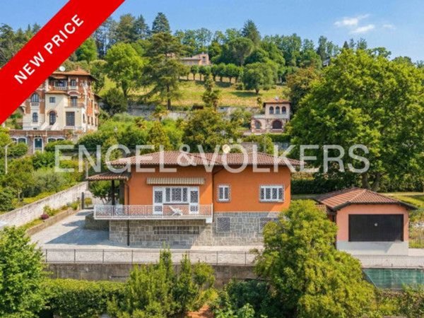casa indipendente in vendita a Gavirate