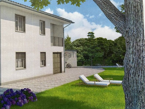 appartamento in vendita a Gavirate in zona Voltorre