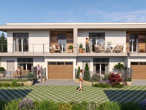 casa indipendente in vendita a Gavirate