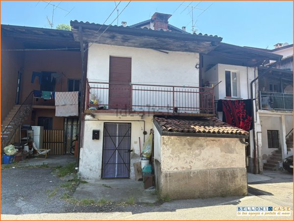 appartamento in vendita a Gavirate