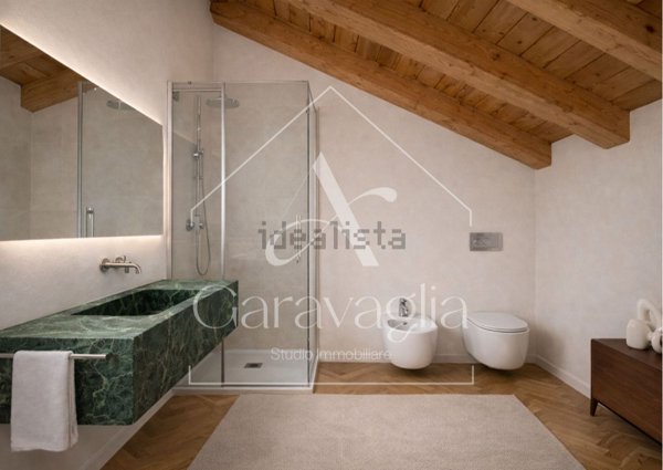 appartamento in vendita a Gavirate