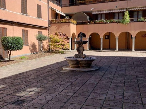 appartamento in vendita a Gavirate