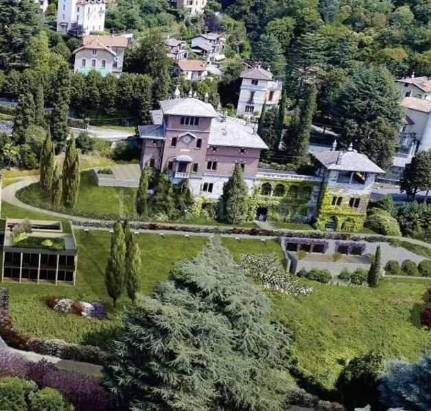 villa in vendita a Gavirate