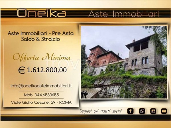 villa in vendita a Gavirate