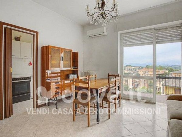appartamento in vendita a Gavirate