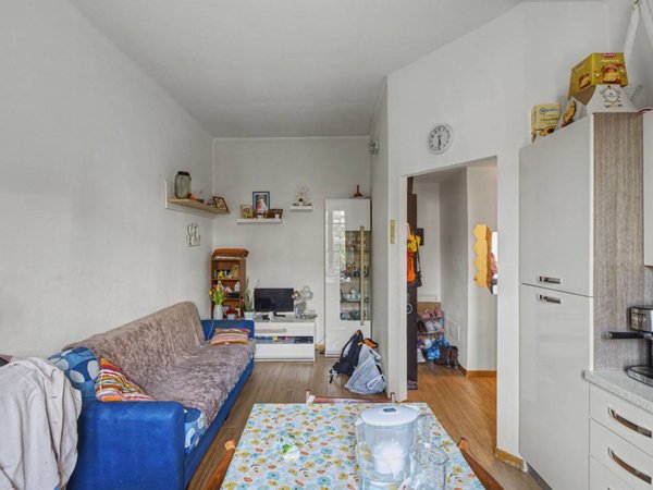 appartamento in vendita a Gavirate