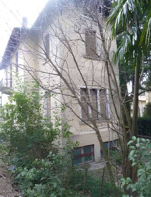 appartamento in vendita a Gavirate
