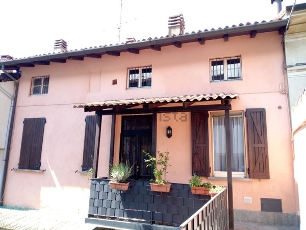 appartamento in vendita a Gavirate