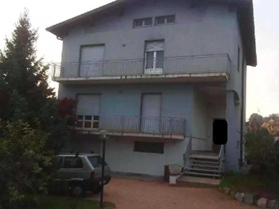 casa indipendente in vendita a Gazzada Schianno