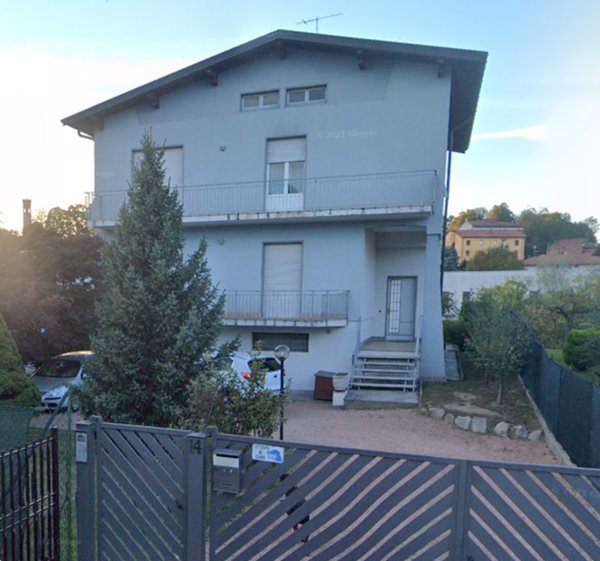 casa indipendente in vendita a Gazzada Schianno