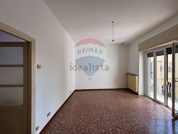 appartamento in vendita a Gazzada Schianno
