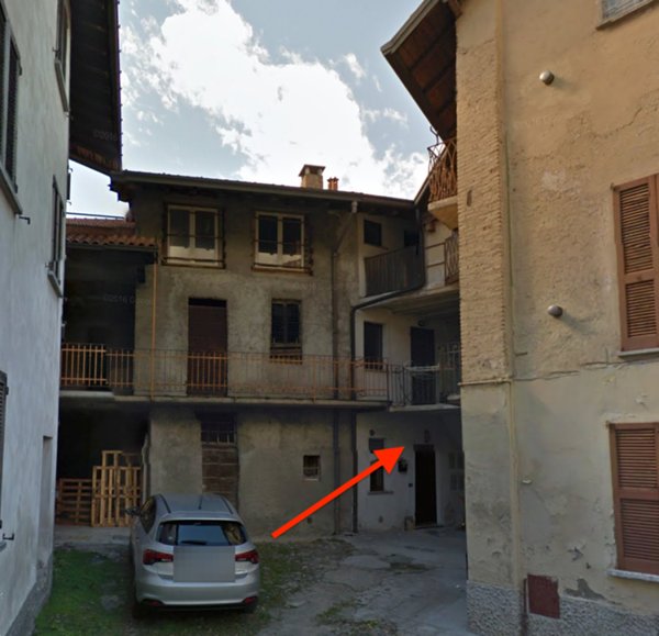 casa indipendente in vendita a Gazzada Schianno