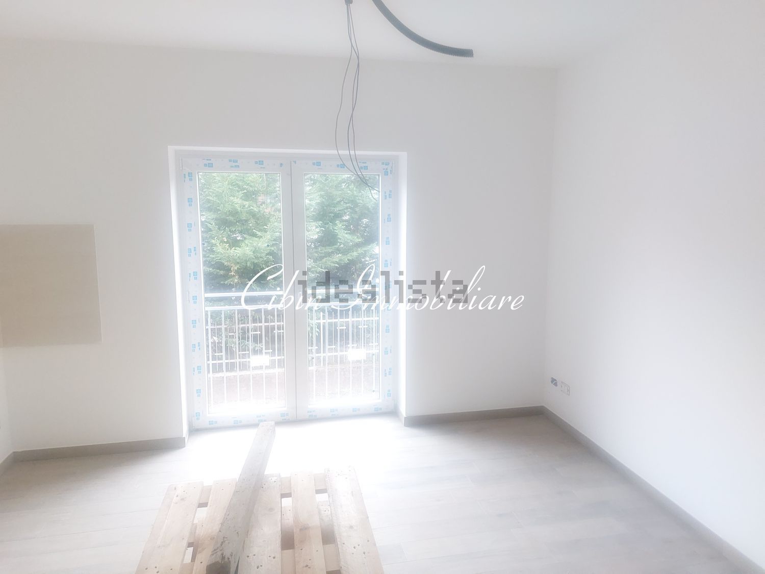 appartamento in vendita a Gazzada Schianno