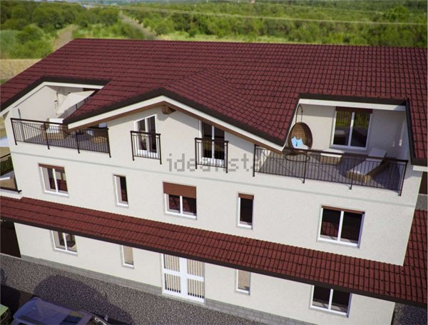 appartamento in vendita a Gazzada Schianno