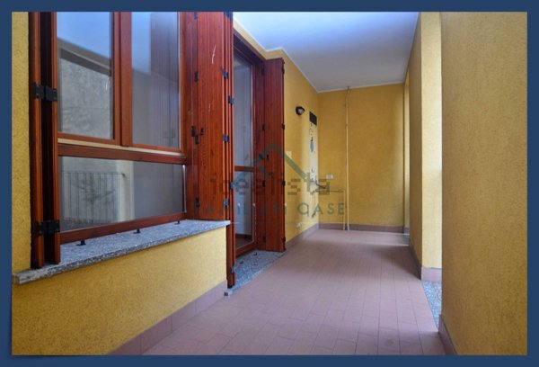 appartamento in vendita a Gazzada Schianno