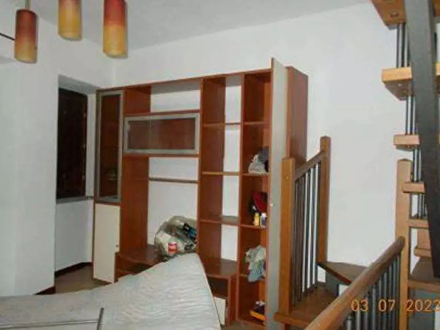 appartamento in vendita a Gazzada Schianno