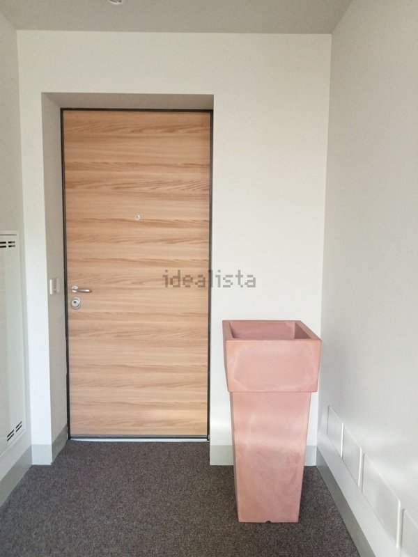 appartamento in vendita a Gazzada Schianno