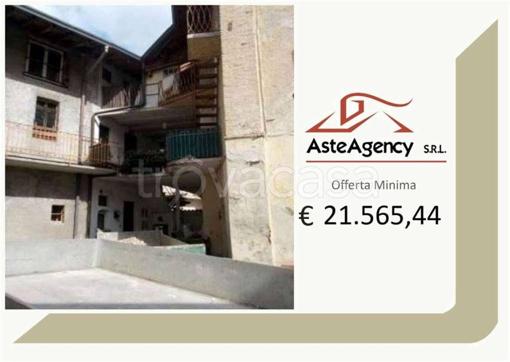 casa indipendente in vendita a Gazzada Schianno