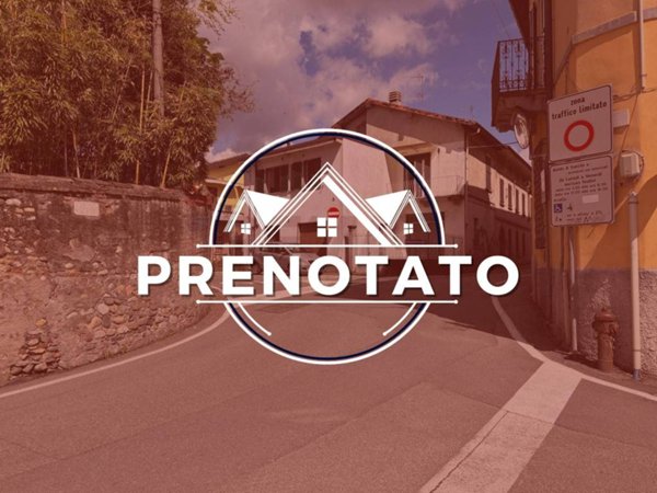 casa indipendente in vendita a Gazzada Schianno