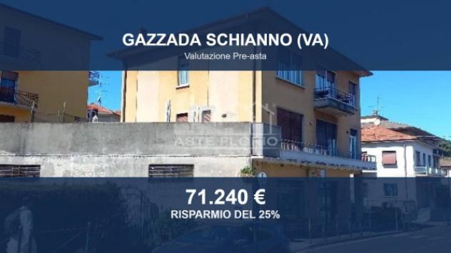 appartamento in vendita a Gazzada Schianno