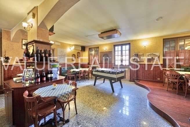 casa indipendente in vendita a Gazzada Schianno